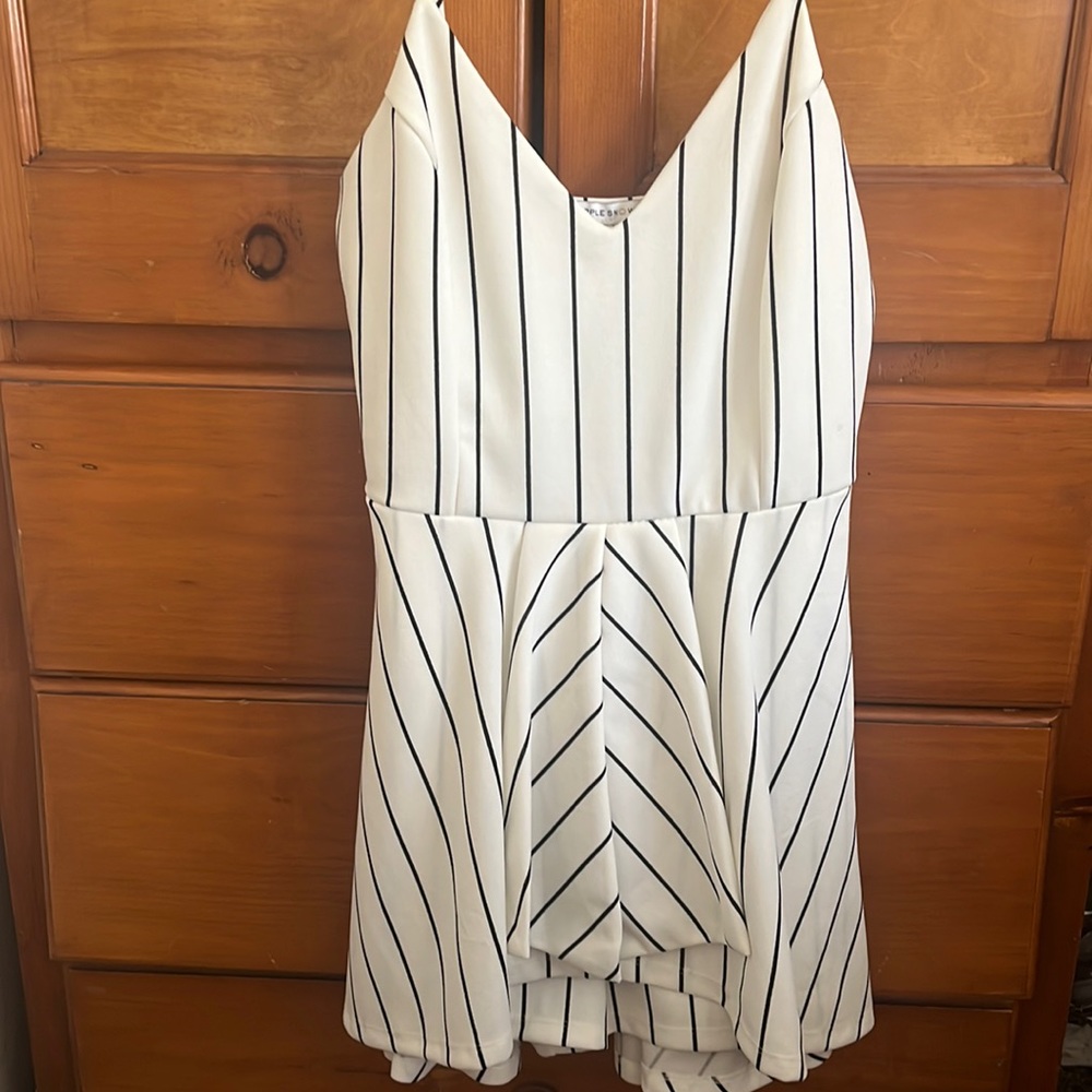 Never worn Women’s Romper size L